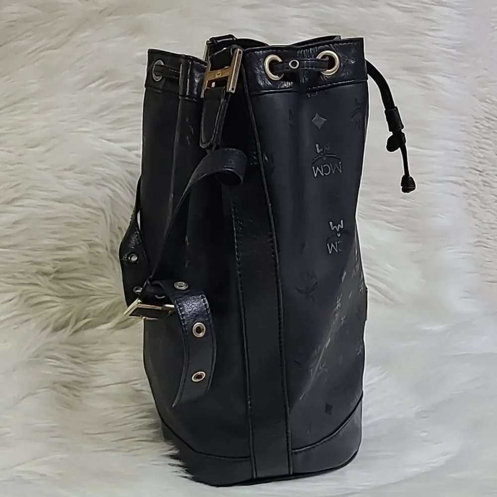 💯 Authentic MCM Bucket Bag 🍀 - Picture 10 of 15